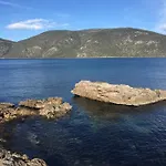 Skorponeria, Pool & Sea * Skroponeria