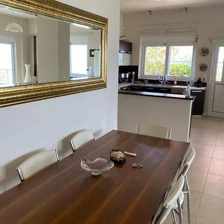 Skorponeria, Pool & Sea *