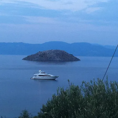 Skorponeria, Pool & Sea Villa Skroponeria