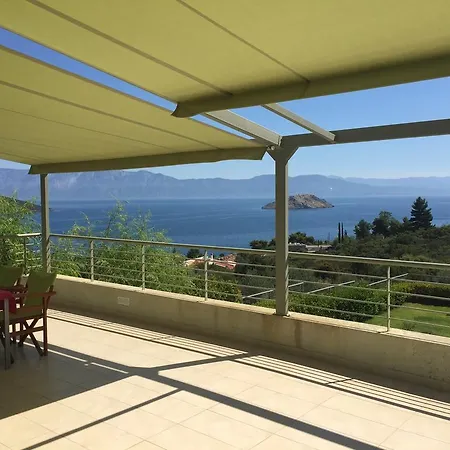 Skorponeria, Pool & Sea *