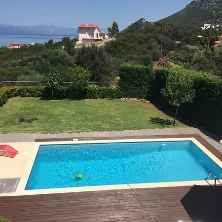 Villa Skorponeria, Pool & Sea